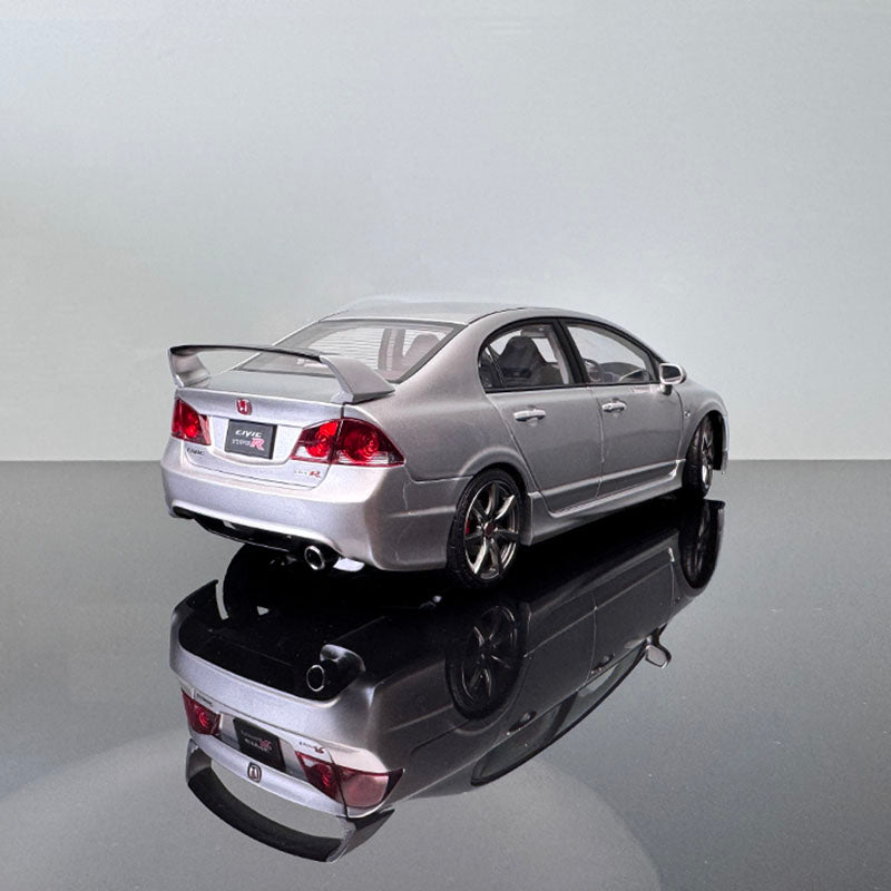 Honda Civic Type R FD2 Motorhelix  Diecast Model – 1/18 Scale (Blue/Silver) Limited Edition