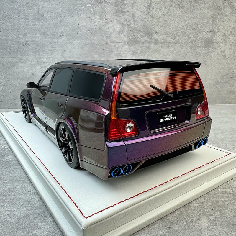 IVY Nissan R35 Wagon 1:18 Resin Model Car