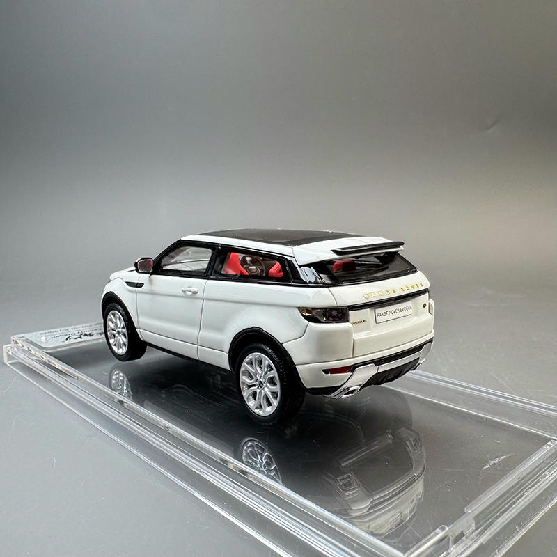 Century Dragon 1:43 Land Rover Evoque Diecast Car