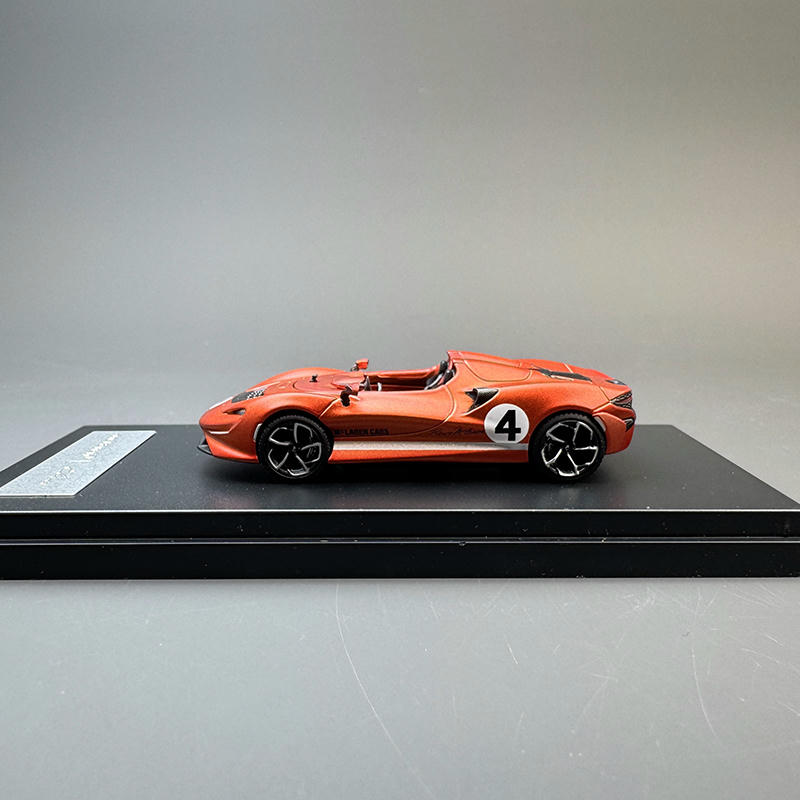 LCD Model 1:64 McLaren ELVA Diecast Car
