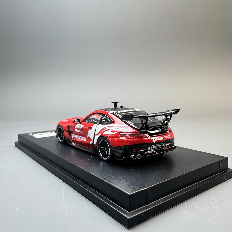 MJ Model 1:64 Mercedes-Benz AMG GT F1 Safety Car Alloy Model