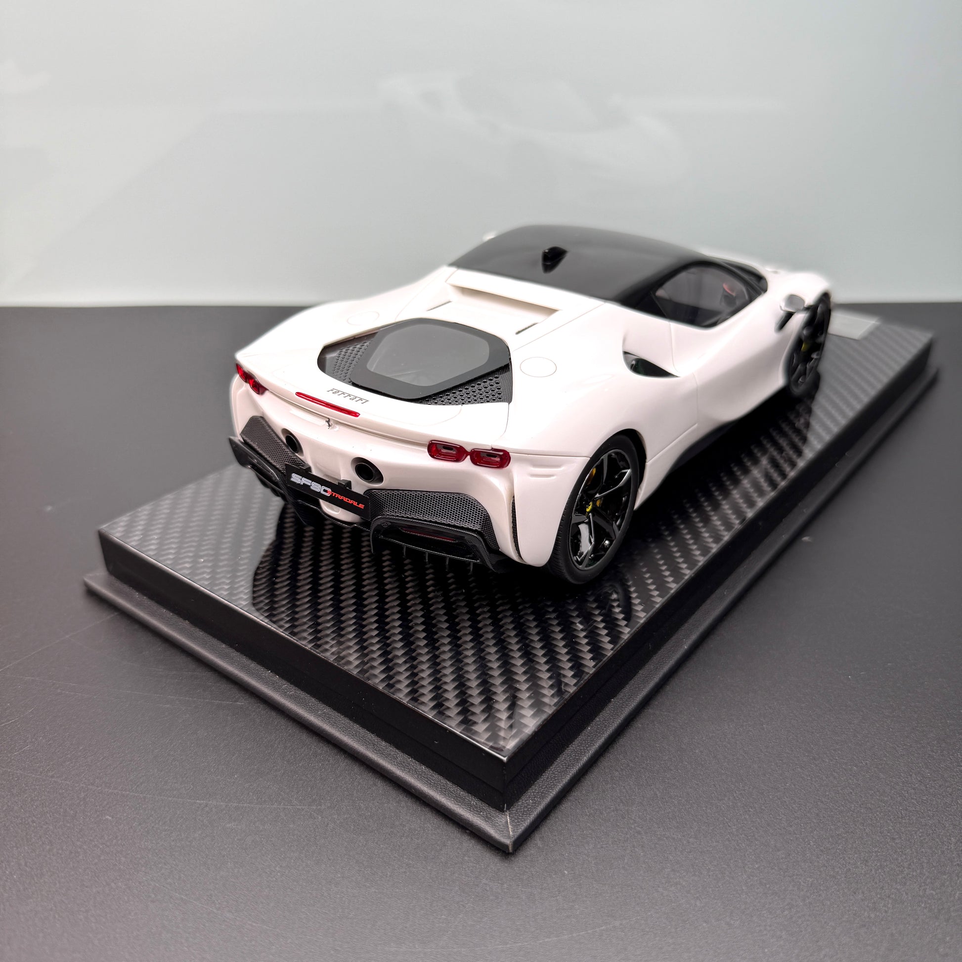 Vehicle Art 1:18 SF90 Resin Model – Limited Edition Prancing Horse Masterpiece