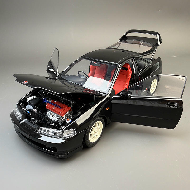 MotorHelix 1:18 Honda Integra Type-R DC2 Diecast Car