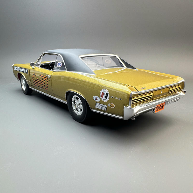 ACME 1:18 1966 Pontiac GTO Diecast Car – Gold – YX car model