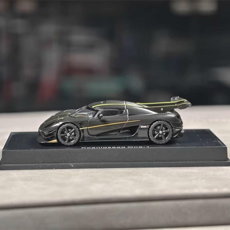 AUTOart 1:64 Koenigsegg One:1 Resin Model – YX car model