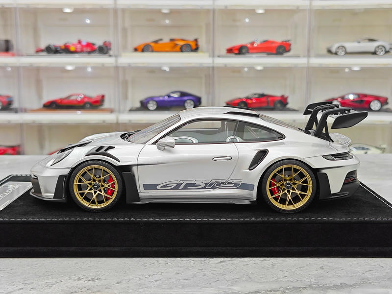HH Model Porsche 992.1 GT3 RS 1:18 Resin Model Car