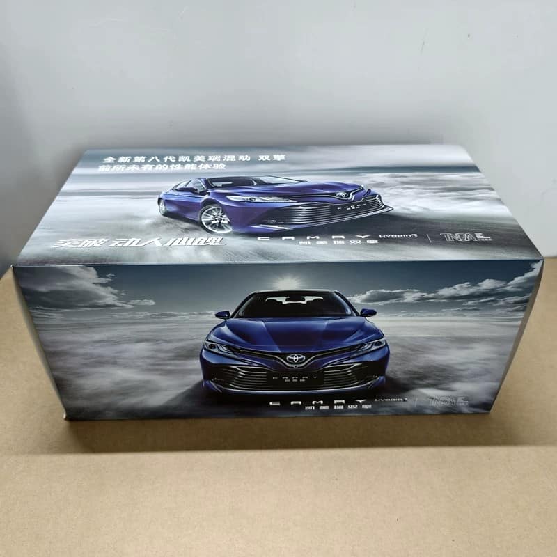 oem Licensed Toyota Camry (XV70) Hybrid Sport 2018–2021 1:18 Diecast Model