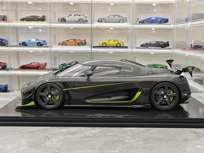 FrontiArt 1:8 Koenigsegg Agera RSR Resin Model Car