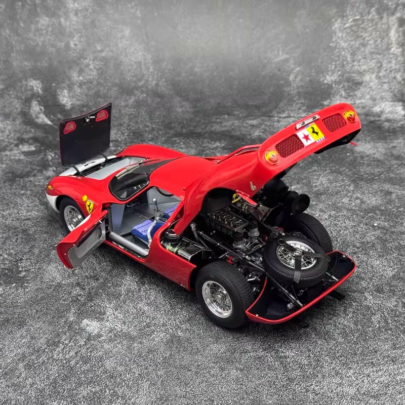 CMC 1:18 Ferrari 250 LM Alloy Diecast Model Car