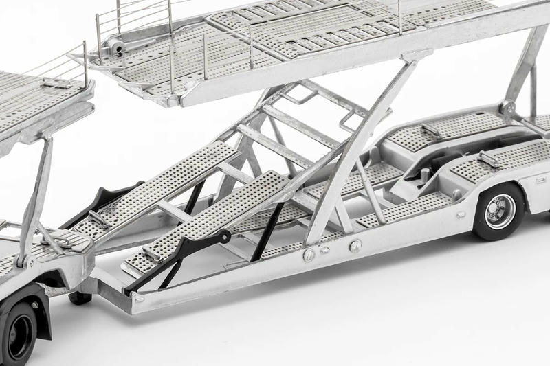 Mercedes-Benz Actros Double-Decker Car Transport Trailer 1:64 Diecast Model