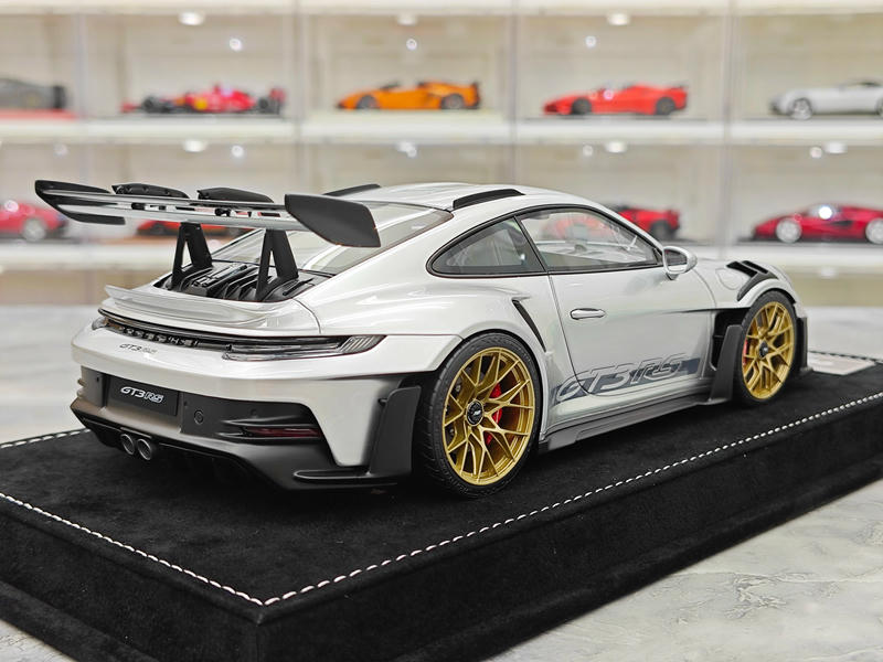 HH Model Porsche 992.1 GT3 RS 1:18 Resin Model Car