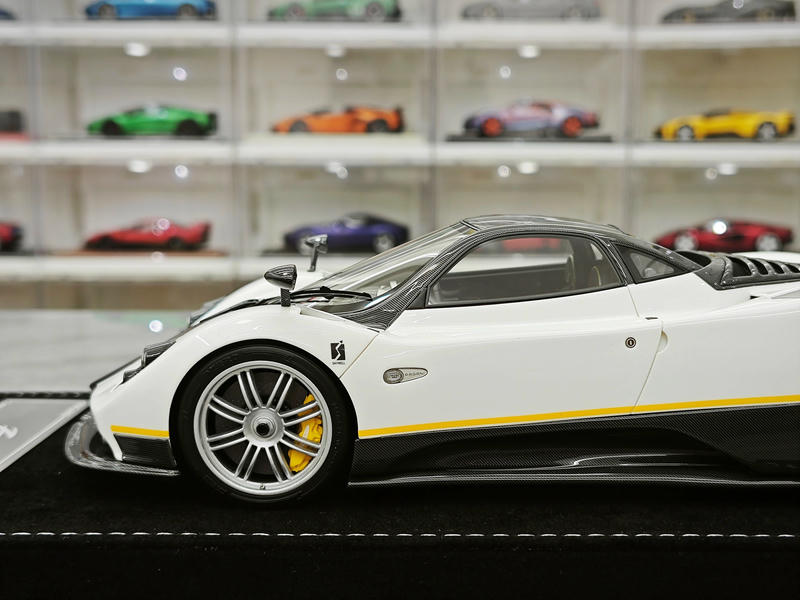 HH Model Pagani Zonda F 1:18 Resin Model Car