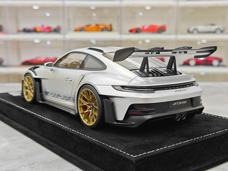 HH Model Porsche 992.1 GT3 RS 1:18 Resin Model Car
