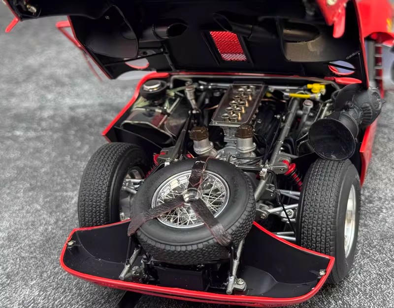 CMC 1:18 Ferrari 250 LM Alloy Diecast Model Car