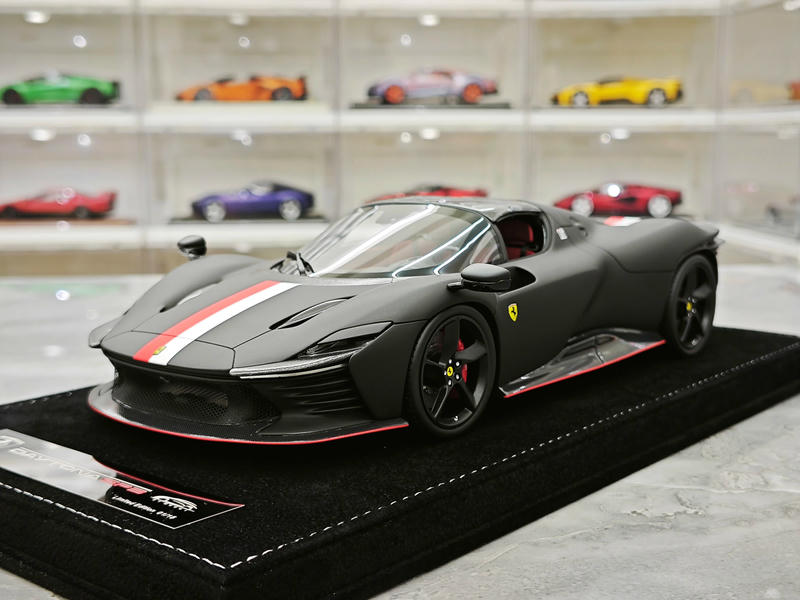 Zigzag Youngster 1:18 Ferrari Daytona SP3 Resin Model