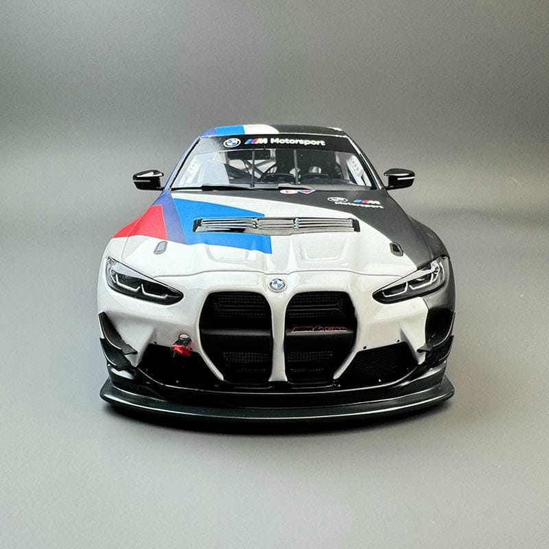 OTTO 1:18 BMW M4 GT4 Resin Model Car（OT1228）