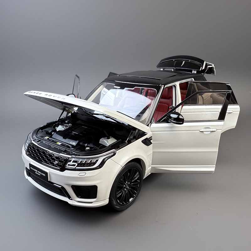 Whelart 1:18 Land Rover Range Rover Sport Diecast Car-White