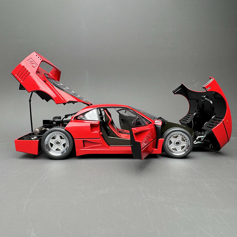 Montage 1:18 Ferrari F40 Alloy Diecast Model