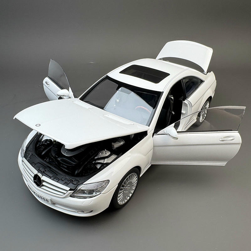 Autoart 1:18 Mercedes-Benz CL-Klasse Diecast Car