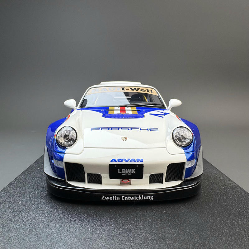 GT Spirit 1:18 Porsche 911 (993) RWB × Liberty Walk Resin Model