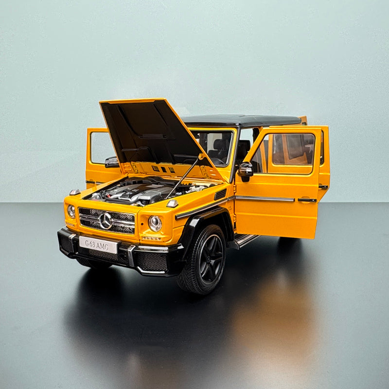 AR Mercedes‑Benz G63 AMG 2017 1:18 Scale Diecast Model – Interactive Yellow Edition