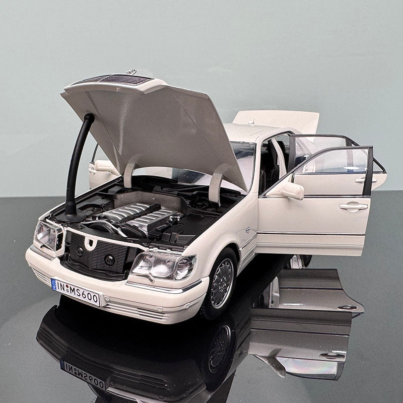 1/18 original 1990 Mercedes-Benz S600 W140 Tiger Head Benz White diecast car model classic car