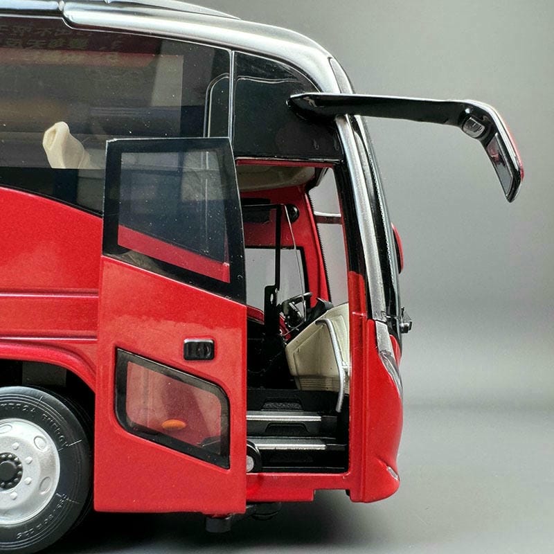 1:18 Zhongtong H12 Coach Bus – Alloy Model