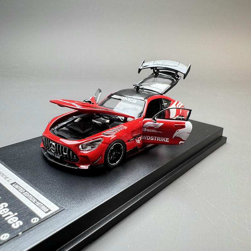 MJ Model 1:64 Mercedes-Benz AMG GT F1 Safety Car Alloy Model