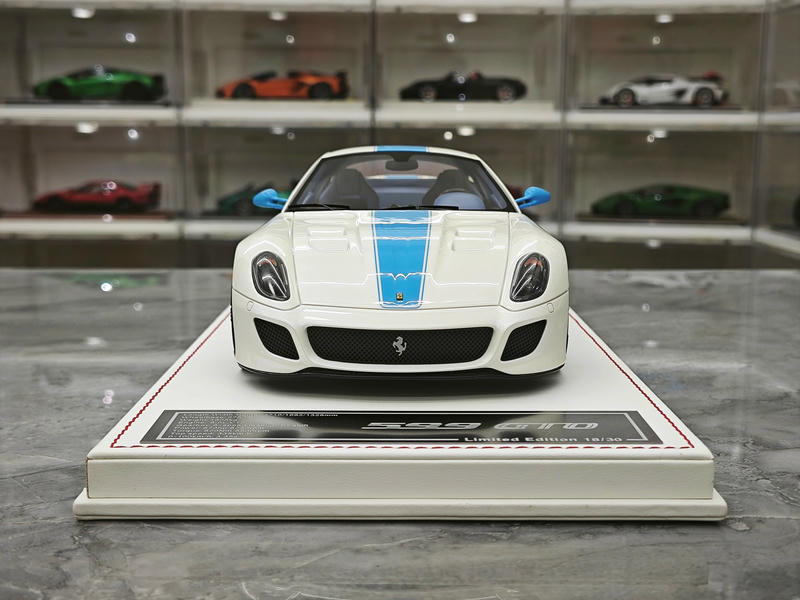 Dino Model 1:18 Ferrari 599 GTO Resin Model