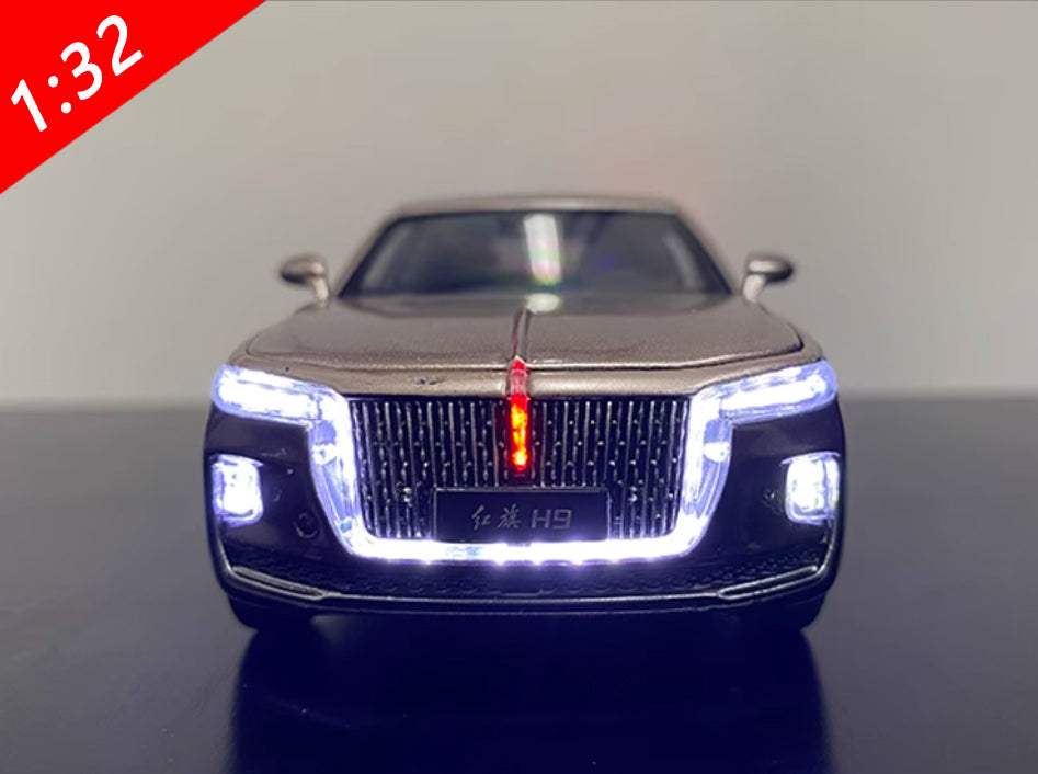 Ignition Model 1:18 Nissan Cedric Brougham 330 Gloria Resin Model