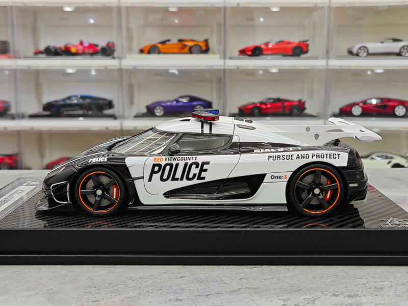 BBA Koenigsegg One 1:18 Resin Model Car