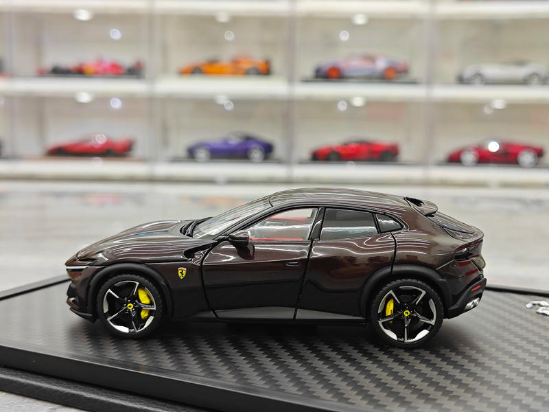 BBR Ferrari Purosangue Black Roof 1:43 Diecast Model Car
