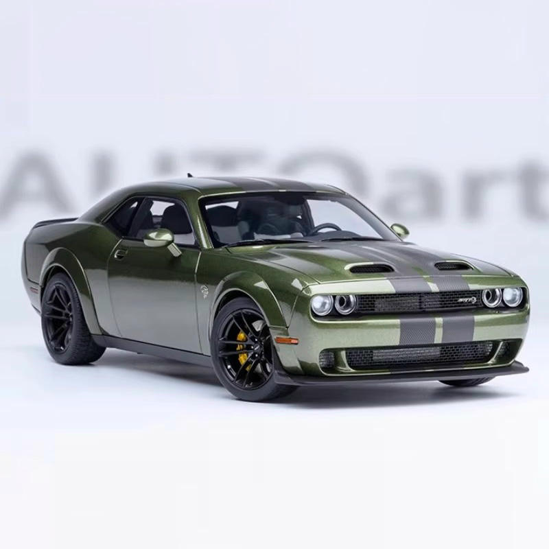 AUTOart 1:18 Dodge Challenger SRT 2023 Alloy Diecast Model