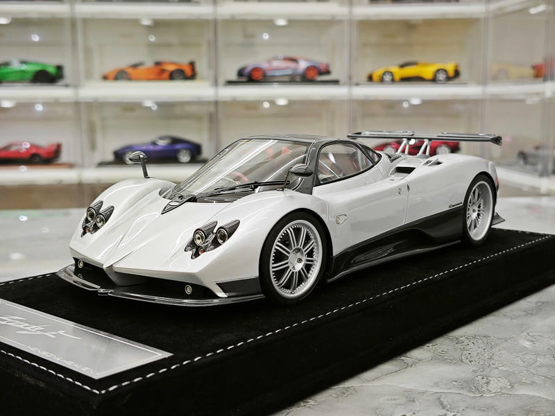 HH Model Pagani Zonda F 1:18 Resin Model Car
