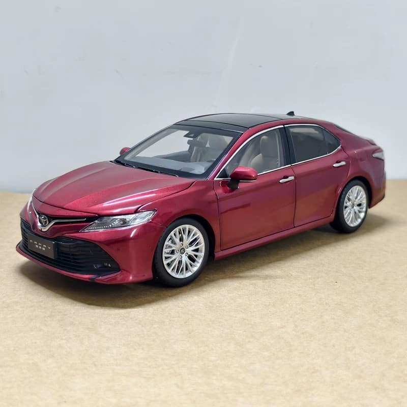 oem Licensed Toyota Camry (XV70) Hybrid Sport 2018–2021 1:18 Diecast Model