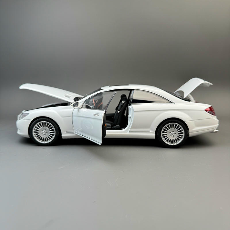 Autoart 1:18 Mercedes-Benz CL-Klasse Diecast Car