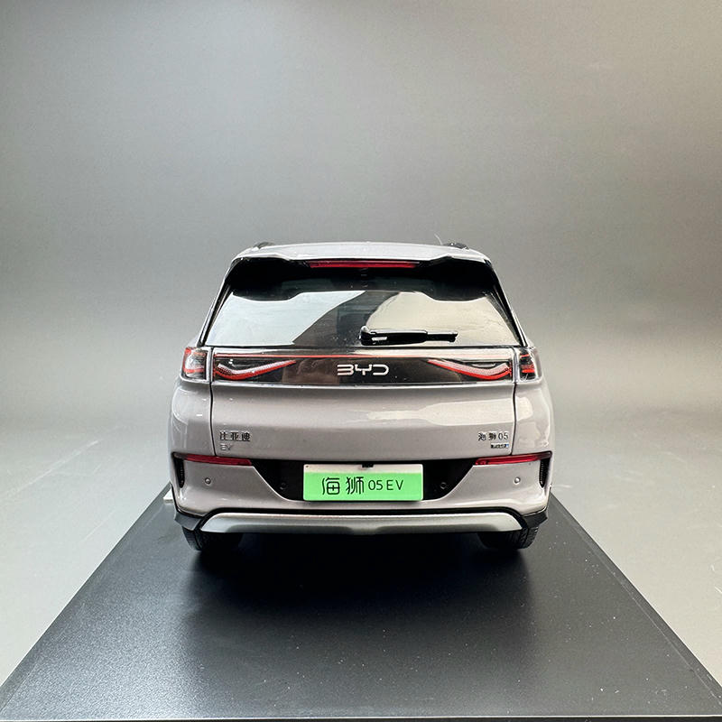 OEM 1:18 BYD Sea Lion 05 EV Alloy Diecast Model