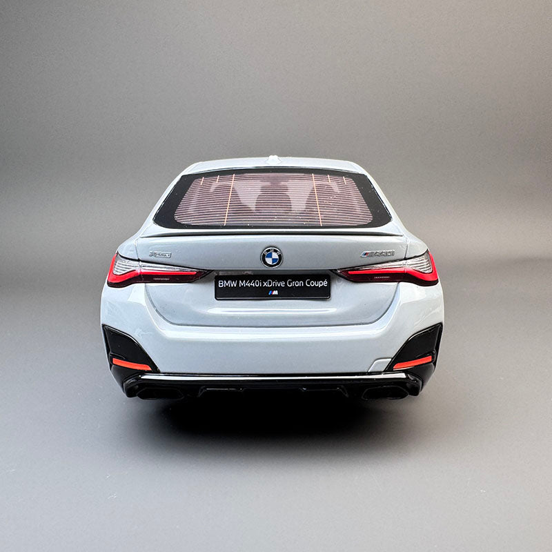 OTTO 1:18 BMW M440i xDrive Gran Coupe “Brooklyn” Resin Model Car
