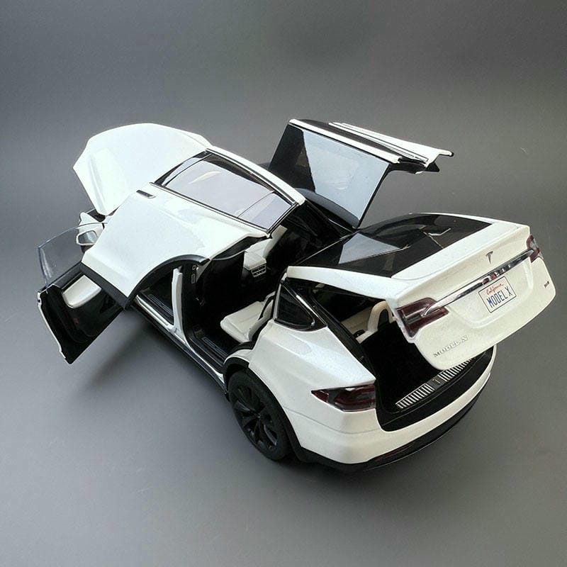Original 1:18 Tesla Model X – Alloy Diecast SUV