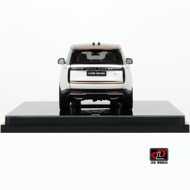 Pre-Order LCD 1:43 Range Rover White Alloy Full-Open Model – Acrylic Display & Transparent Sunroof