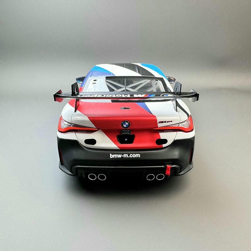 OTTO 1:18 BMW M4 GT4 Resin Model Car（OT1228）