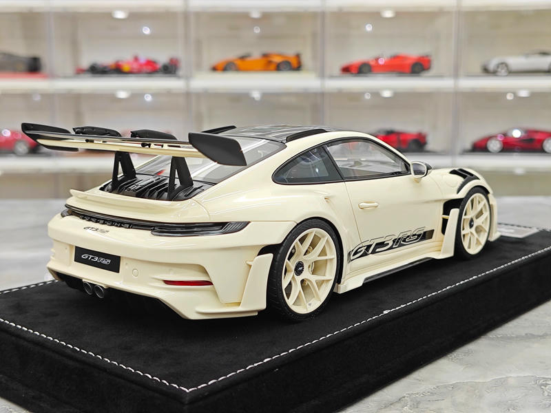 HH Model Porsche 992.1 GT3 RS 1:18 Resin Model Car