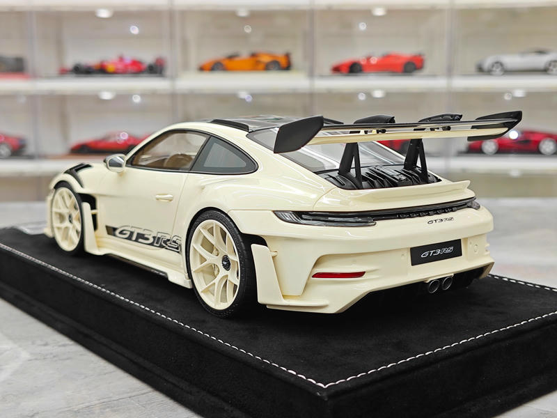 HH Model Porsche 992.1 GT3 RS 1:18 Resin Model Car