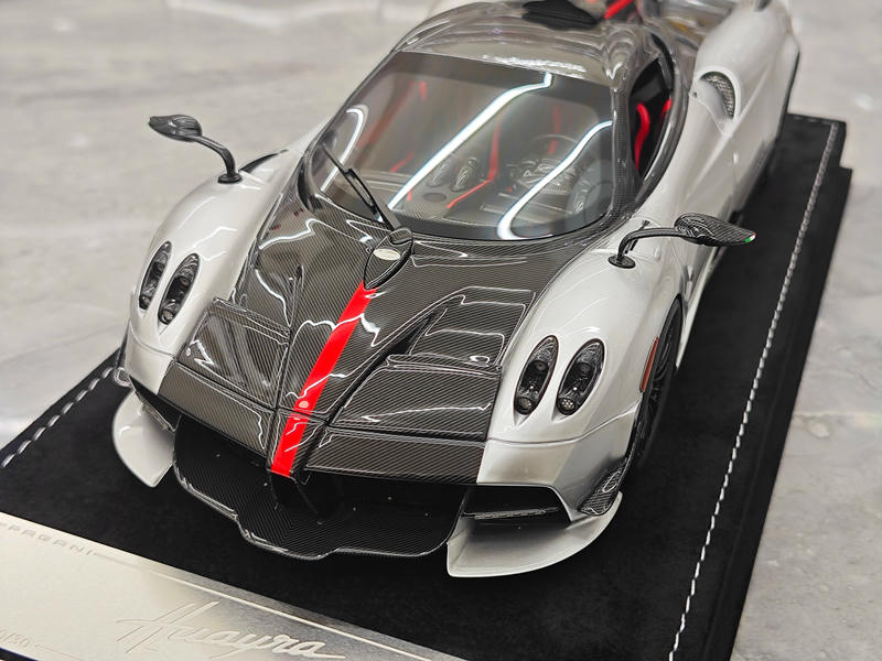 HH Model Pagani Huayra Roadster Limited Edition 1:18 Resin Model Car