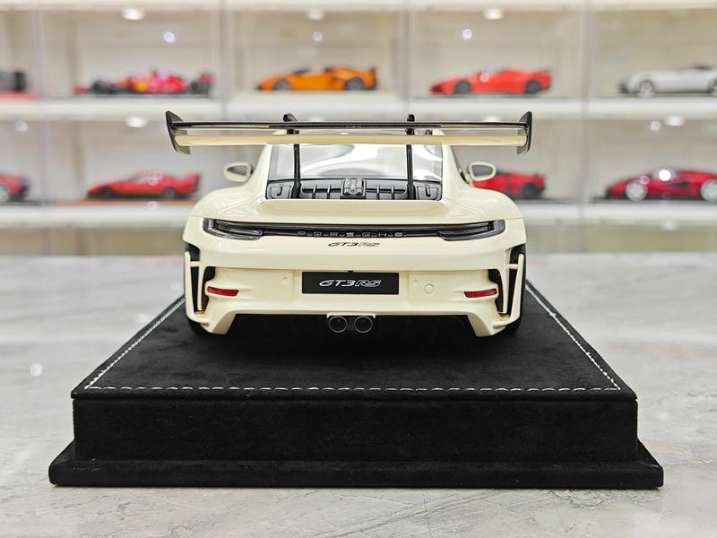 HH Model Porsche 992.1 GT3 RS 1:18 Resin Model Car