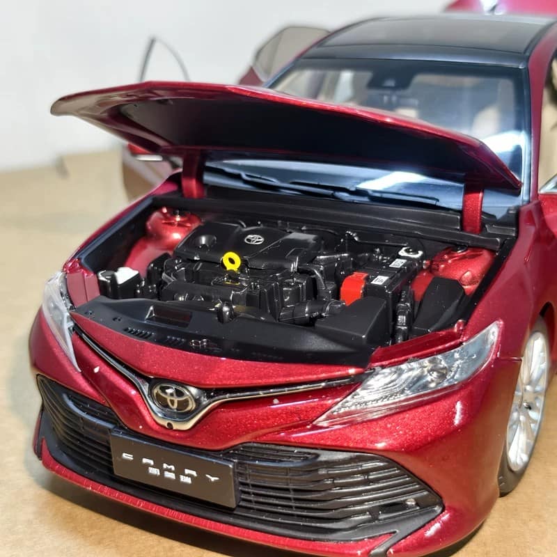 oem Licensed Toyota Camry (XV70) Hybrid Sport 2018–2021 1:18 Diecast Model