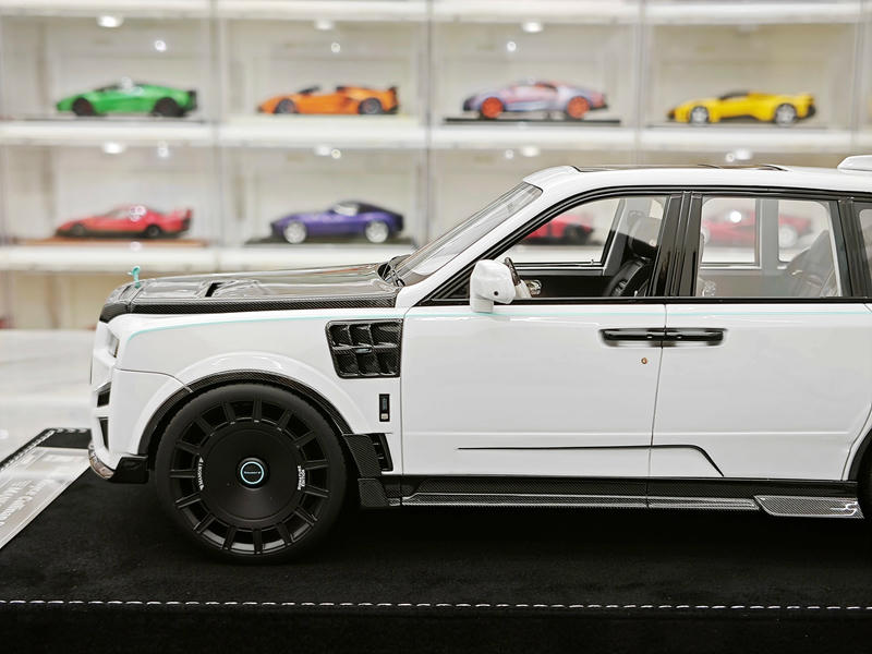 HH Model 1:18 Rolls-Royce Cullinan Series II (MANSORY) Resin Model