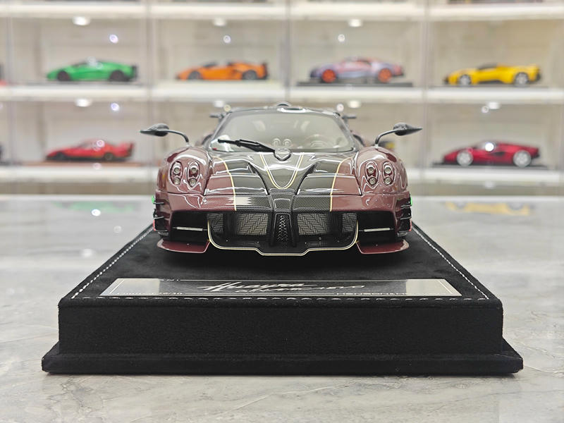 HH Model Pagani Huayra Roadster Limited Edition 1:18 Resin Model Car