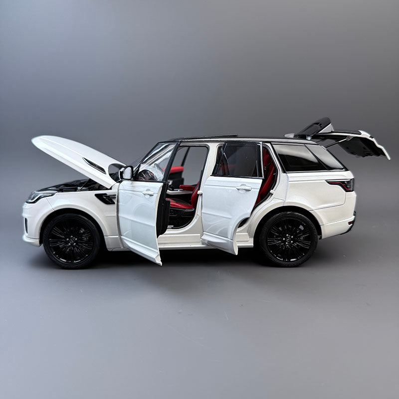 Whelart 1:18 Land Rover Range Rover Sport Diecast Car-White