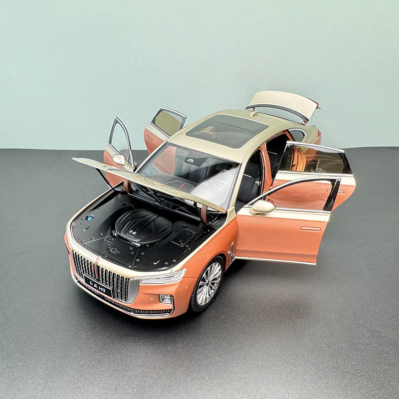 FAW Hongqi H9 1:18 Die-Cast Alloy Model with Solid Wood Base